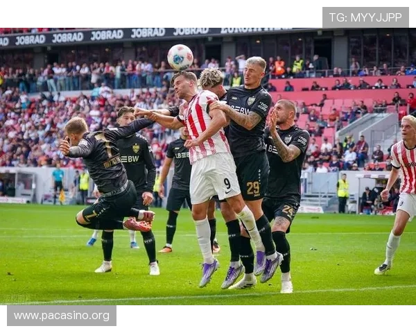 拜仁慕尼黑战胜圣保利继续领跑德甲巅峰展现强大实力